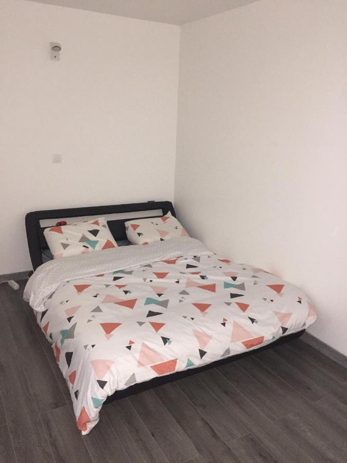 Grand Appartement A Louer Vue Sur Seine Melun Ngoại thất bức ảnh