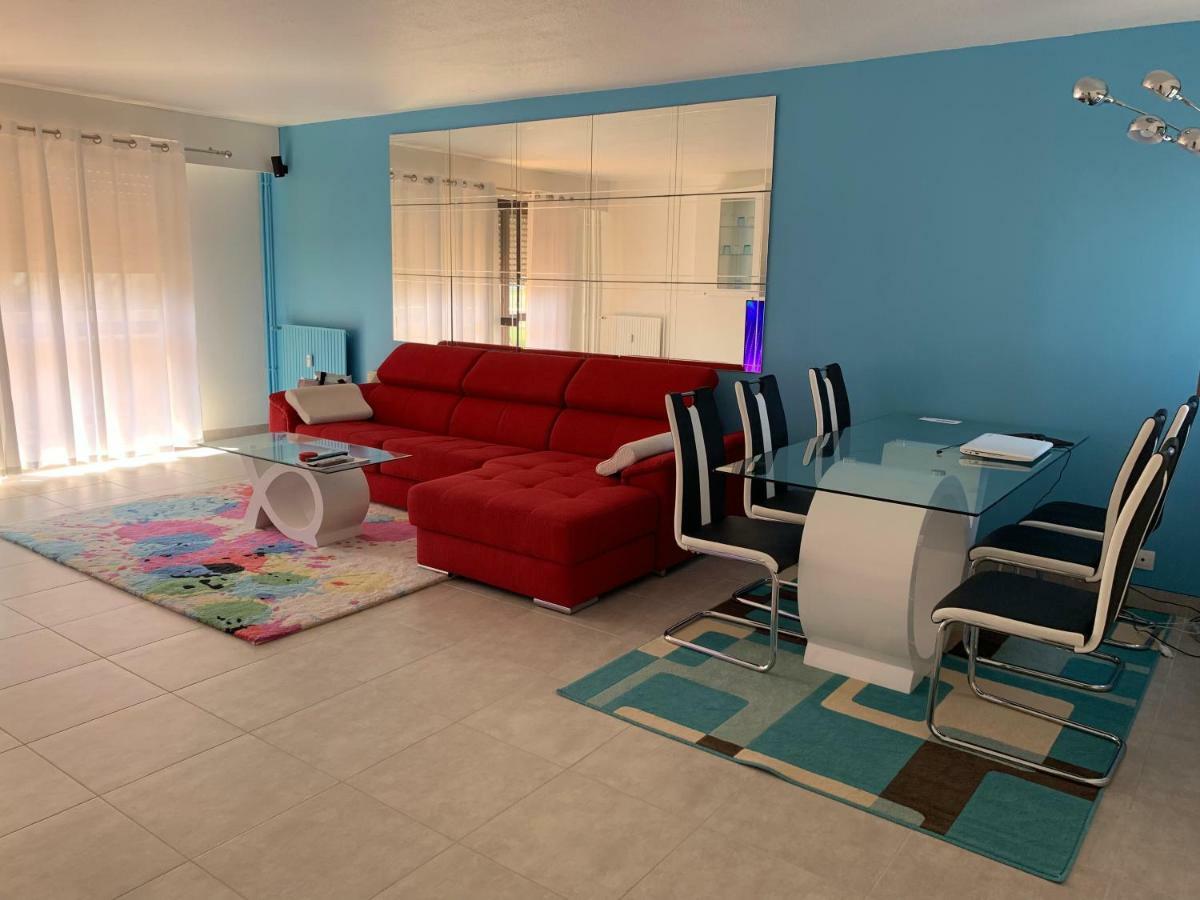 Grand Appartement A Louer Vue Sur Seine Melun Ngoại thất bức ảnh